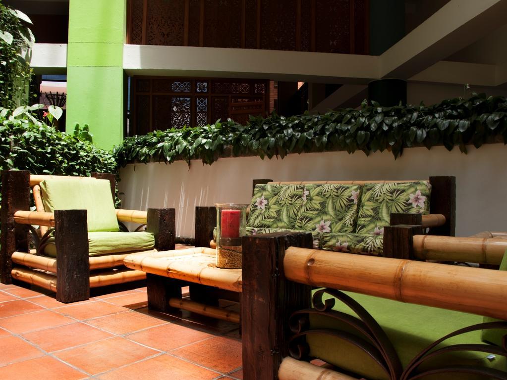 Armenia Hotel Екстериор снимка